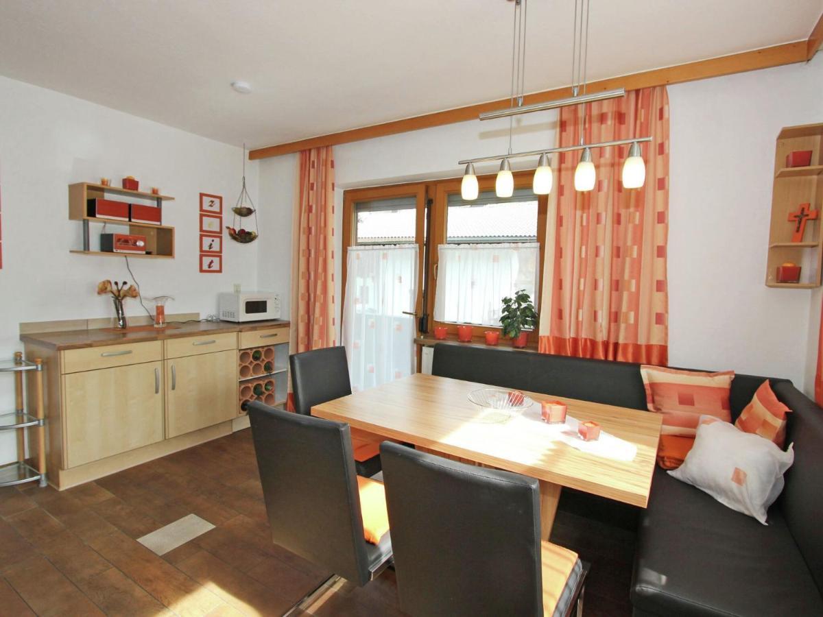 Spacious Apartment In Stumm Tyrol With Balcony מראה חיצוני תמונה